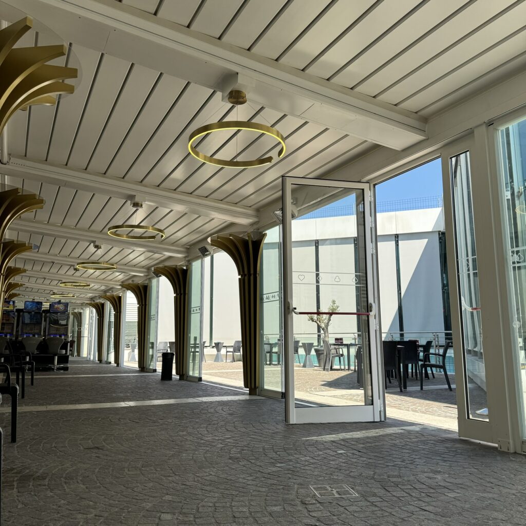 Prostarana pergola